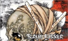Capa do CD solo do Travis Barker é divulgada