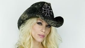 Arch Enemy: Angela Gossow pretende fazer uma pausa