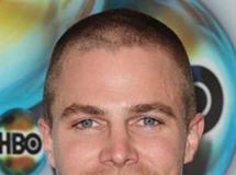 Arrow: Veja quem vai interpretar o Arqueiro Verde na série