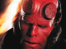 Hellboy pode ir parar Nas Montanhas da Loucura!