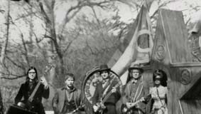 The Raconteurs – Consolers of the Lonely