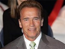 Hell yeah! Governator vai voltar aos cinemas!