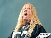 Morre o guitarrista Jeff Hanneman, do Slayer