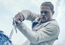 Rei Arthur: A Lenda da Espada dá uma pegada pop a uma velha história