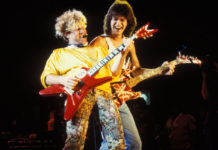 Van Halen e como abrir um show com um cover tremendão Van Halen