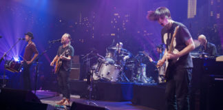 Assista a um monte de shows do Radiohead Delfos, Radiohead, Shows