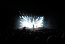 O Green Day quebrou tudo em Curitiba Green Day, Delfos