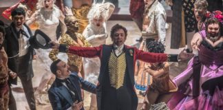 O Rei do Show conta a história de um pioneiro do show business Delfos, O Rei do Show