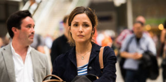 Crítica Juliet, Nua e Crua: nu com a mão no bolso Juliet, Nua e Crua, Nick Hornby, Delfos