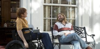 Crítica: A Pé Ele Não Vai Longe é uma grande sessão de terapia Delfos, A Pé Ele Não Vai Longe