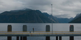 Crítica: Terremoto é um título super criativo Crítica Terremoto, Terremoto, Delfos