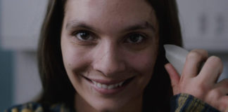 Crítica Sorria: Tonight they grin again Crítica Sorria, Sorria, Smile, Paramount, Delfos