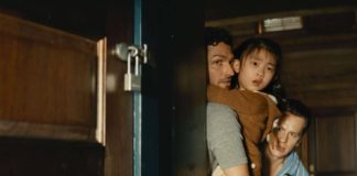 Crítica Batem à Porta: Darksiders, o filme Crítica Batem à Porta, Batem à Porta, M. Night Shyamalan,. Delfos