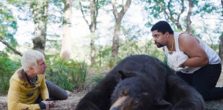 Crítica O Urso do Pó Branco: quanto mais absurdo melhor Crítica O Urso do Pó Branco, O Urso do Pó Branco, Cocaine Bear, Crítica Cocaine Bear, Delfos