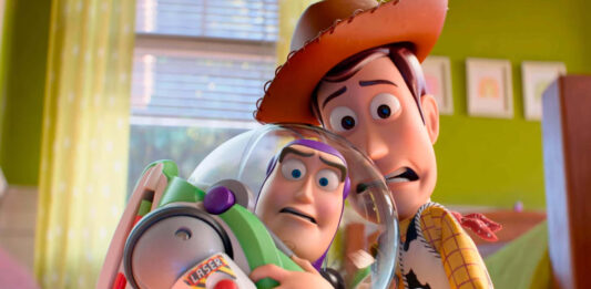 Crítica Toy Story 5: charmoso, engraçado e muito triste Toy Story 5, Disney, Pixar, Delfos