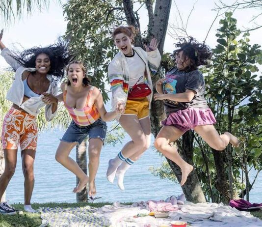 Crítica Era Uma Vez Minha 1ª Vez: American Pie feminino Era Uma Vez Minha 1ª Vez, Era Uma Vez Minha Primeira Vez, Nacional, Delfos