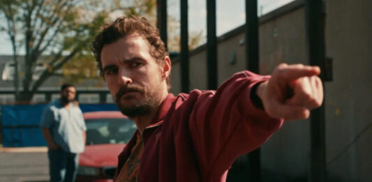 Crítica Idiotas: é a mãe! Idiotas, Dave Franco, Imagem Filmes, Delfos